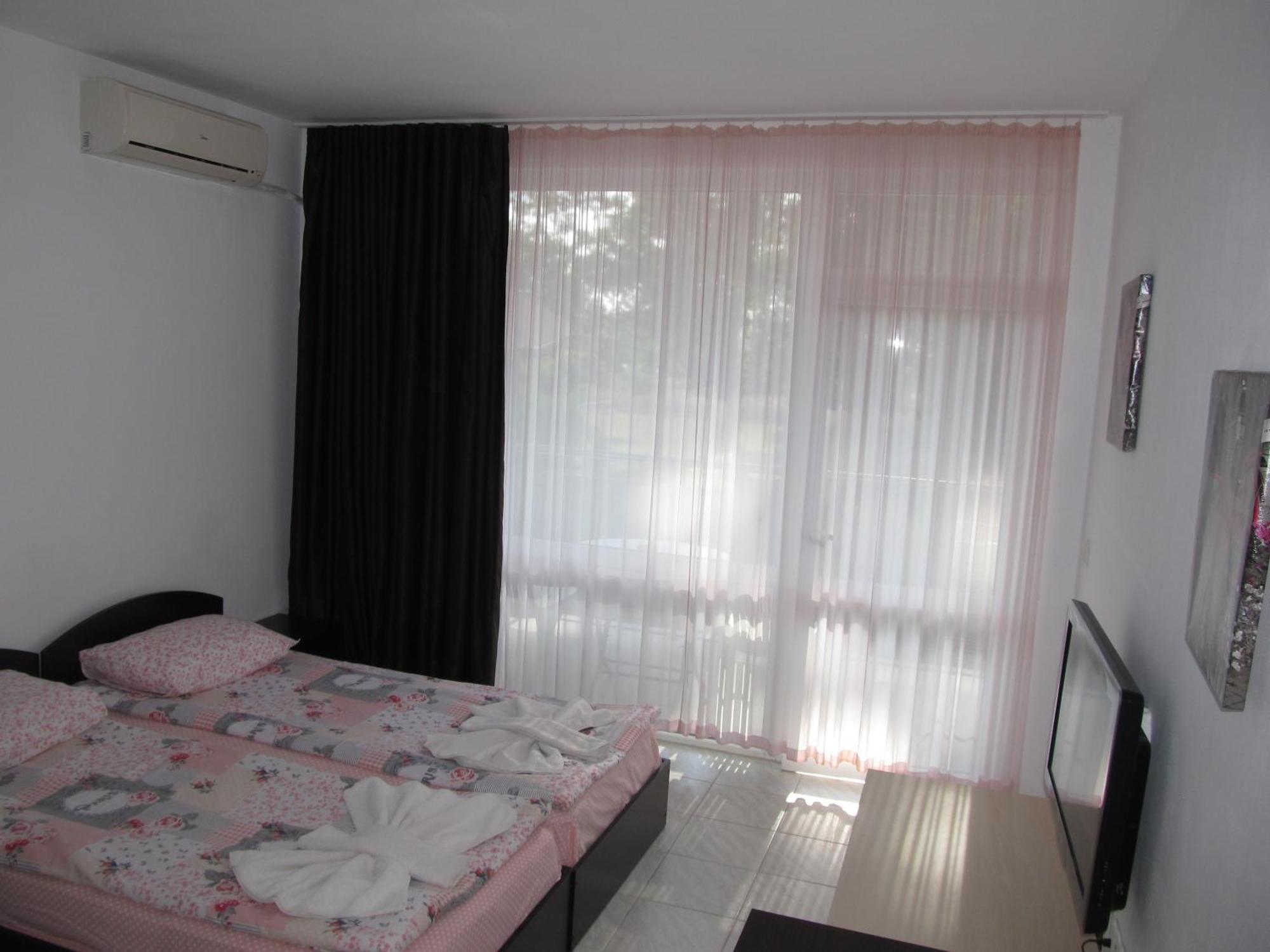 Apartments&studios in Cote d’Azure Sunny Beach Exterior foto